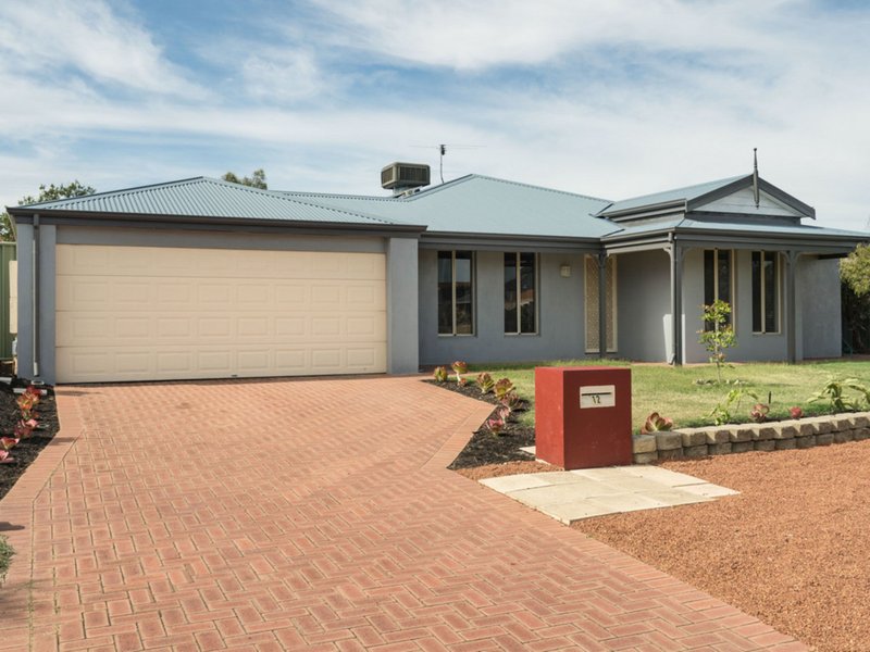 12 Merlin Way, Wattle Grove WA 6107