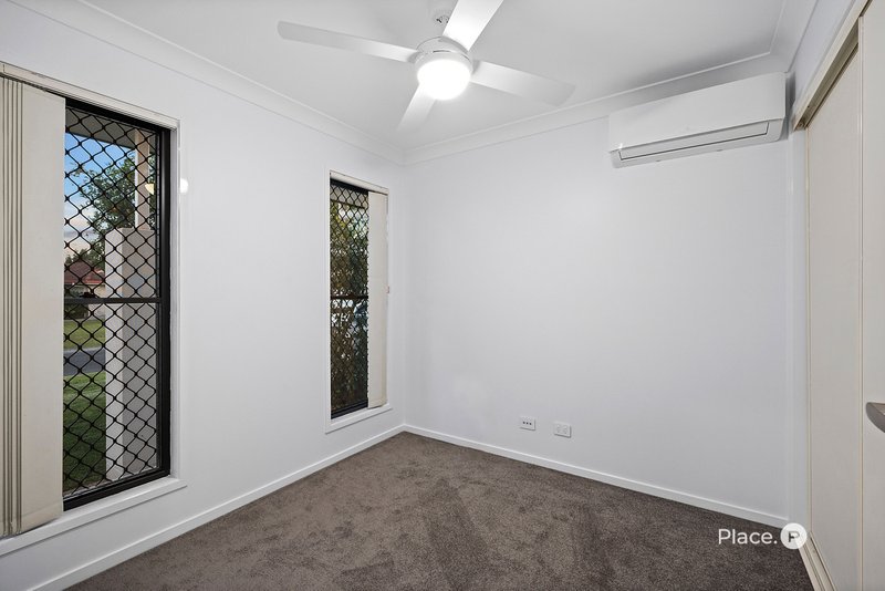 Photo - 12 Middle Barten Court, Bray Park QLD 4500 - Image 11