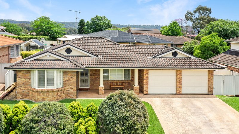 12 Miles Franklin Close, Glenmore Park NSW 2745