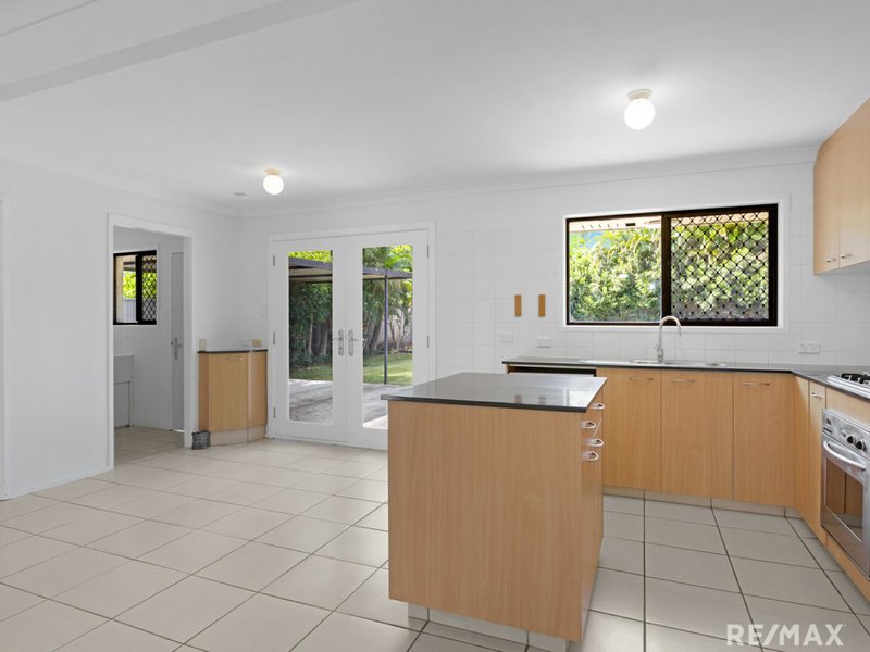 Photo - 12 Milky Way, Mudgeeraba QLD 4213 - Image 4