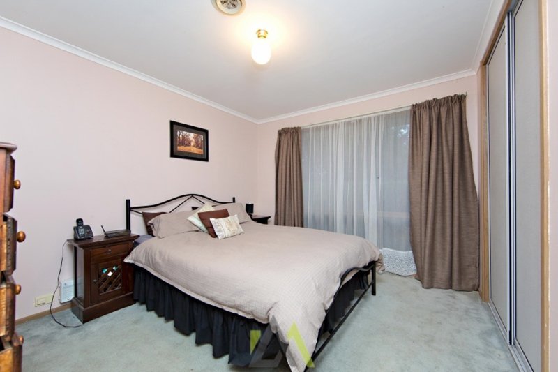 Photo - 12 Milne Court, Langwarrin VIC 3910 - Image 10