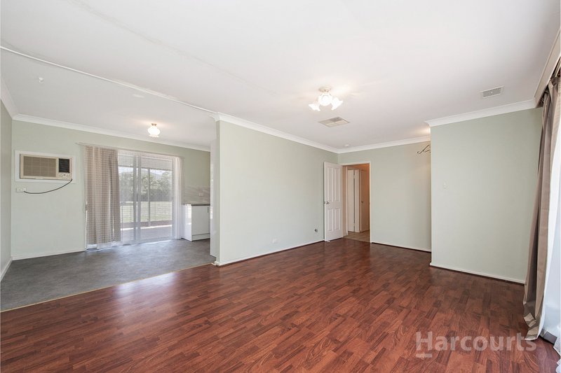 Photo - 12 Mimbalup Close, Hillman WA 6168 - Image 6