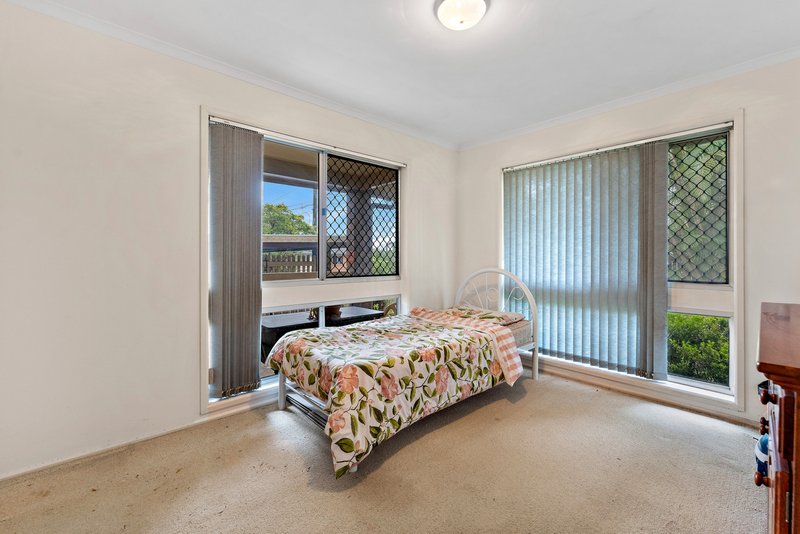 Photo - 12 Minerva Street, Rochedale South QLD 4123 - Image 14