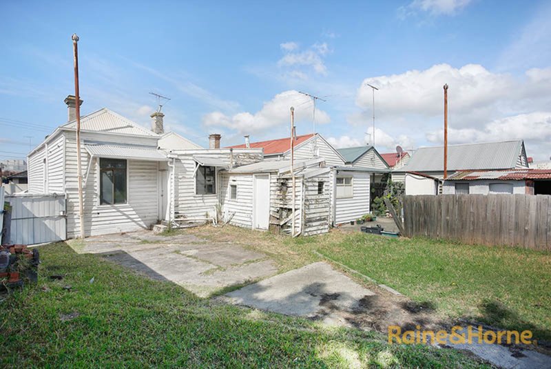 Photo - 12 Mirams Street, Ascot Vale VIC 3032 - Image 10