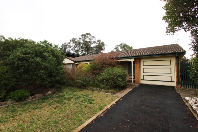 12 Miriyan Drive, Kelso NSW 2795