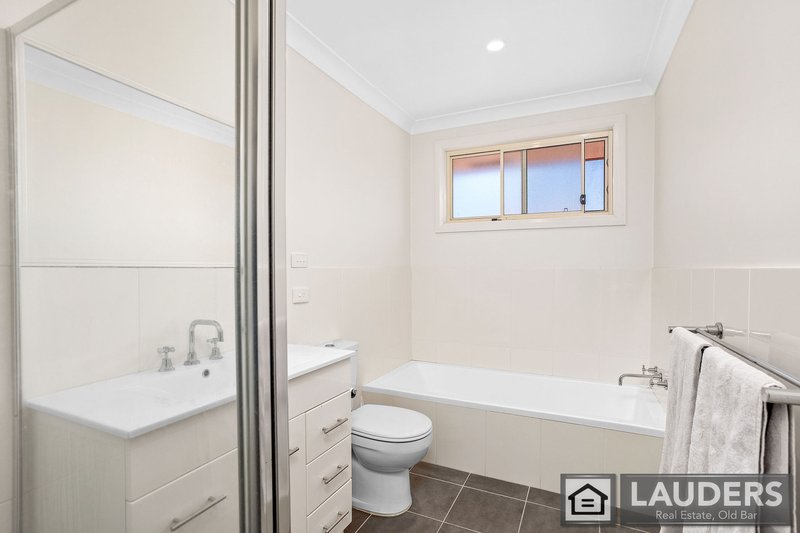 Photo - 1/2 Mistral Place, Old Bar NSW 2430 - Image 9