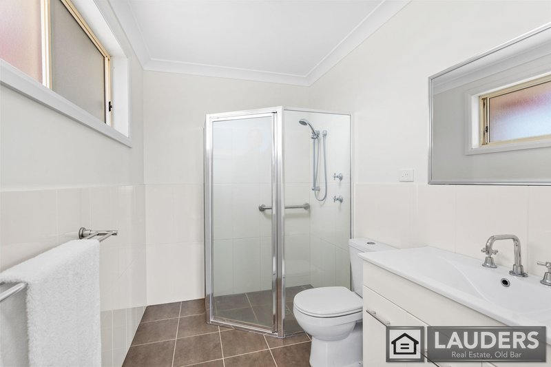 Photo - 1/2 Mistral Place, Old Bar NSW 2430 - Image 10