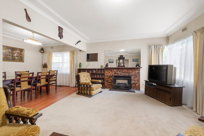 Photo - 12 Mitta Street, Box Hill North VIC 3129 - Image 2