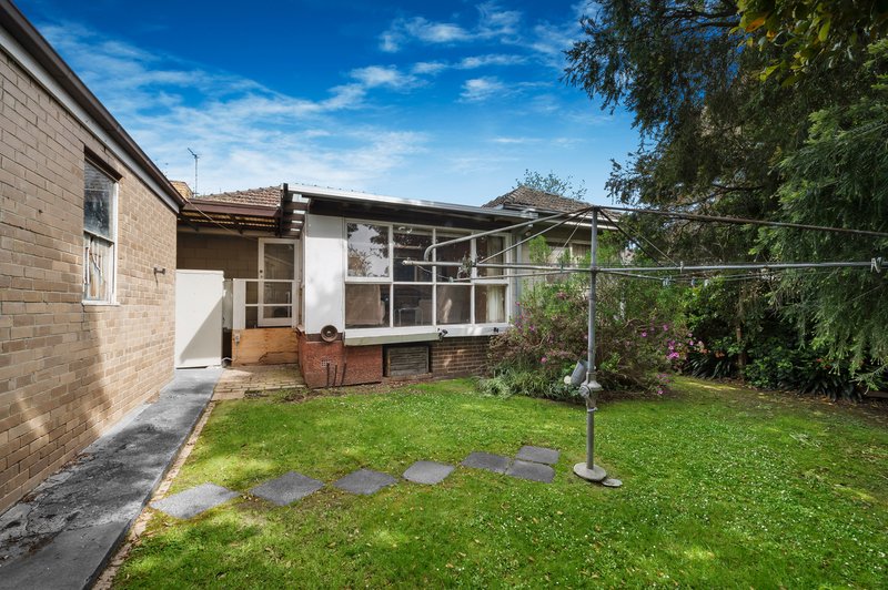 Photo - 12 Mitta Street, Box Hill North VIC 3129 - Image 10