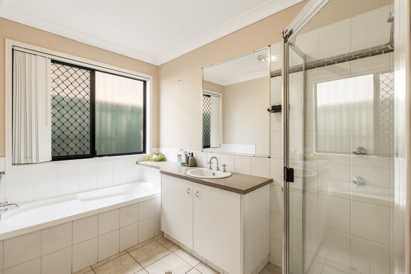 Photo - 12 Monash Lane, Newtown QLD 4350 - Image 7