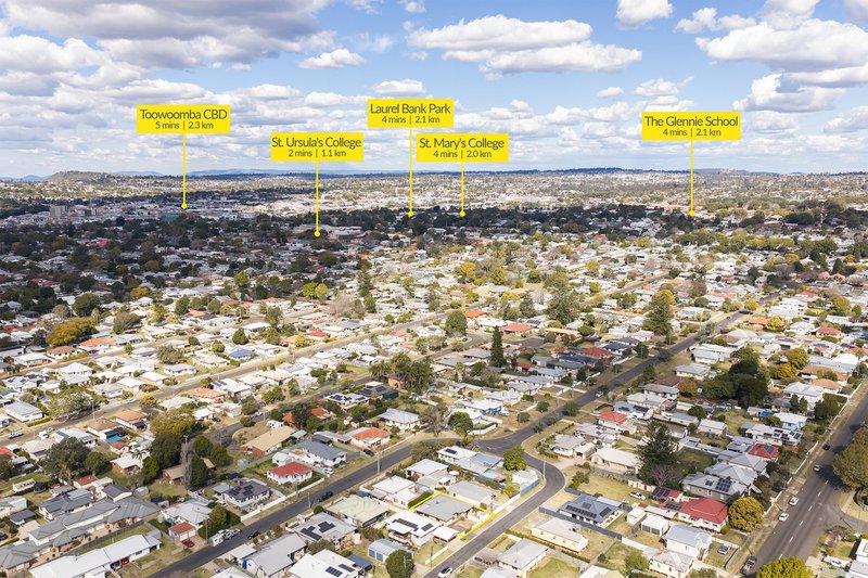 Photo - 12 Monash Lane, Newtown QLD 4350 - Image 11