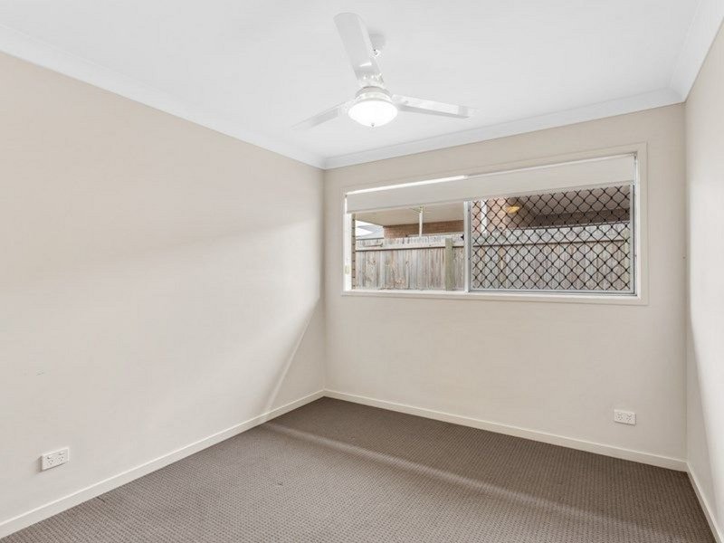 Photo - 12 Monitor Avenue, Dakabin QLD 4503 - Image 7