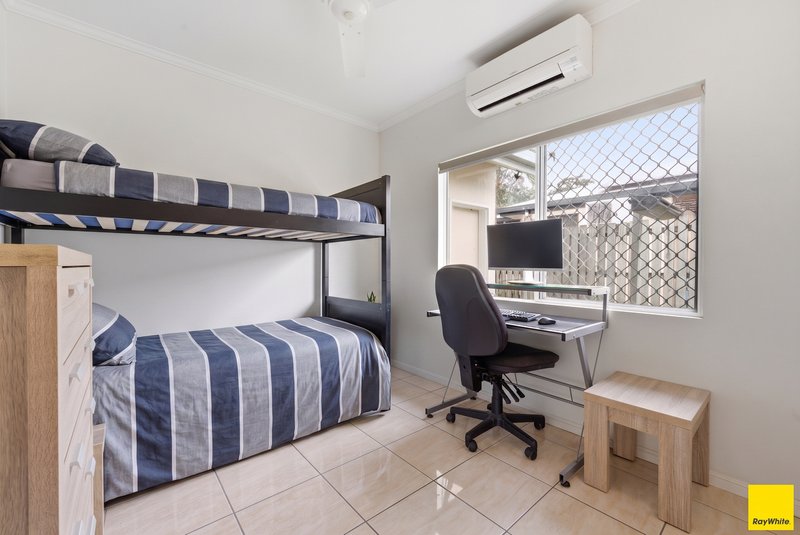 Photo - 12 Moore Road, Kewarra Beach QLD 4879 - Image 11