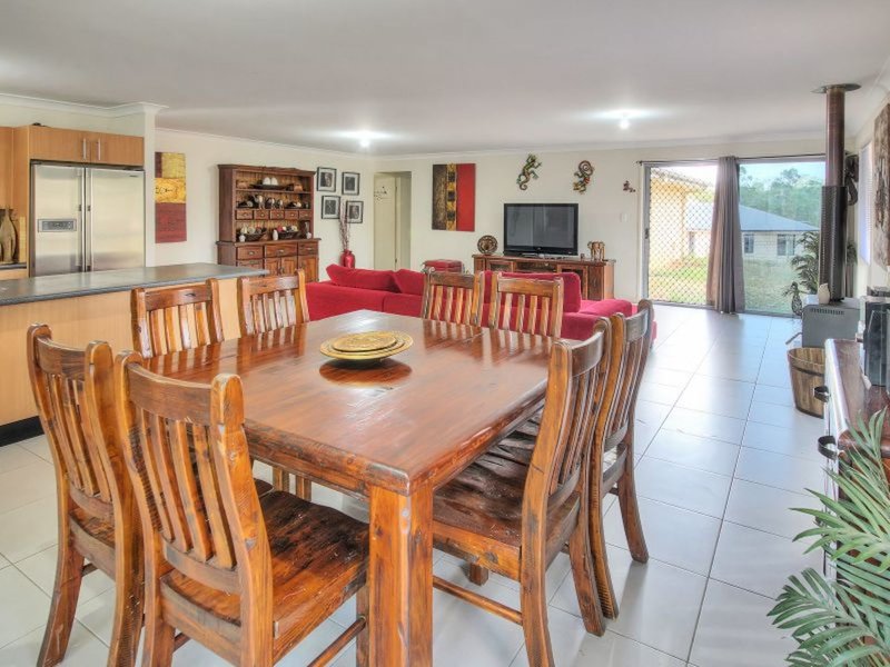 Photo - 12 Moorhen Court, New Beith QLD 4124 - Image 6