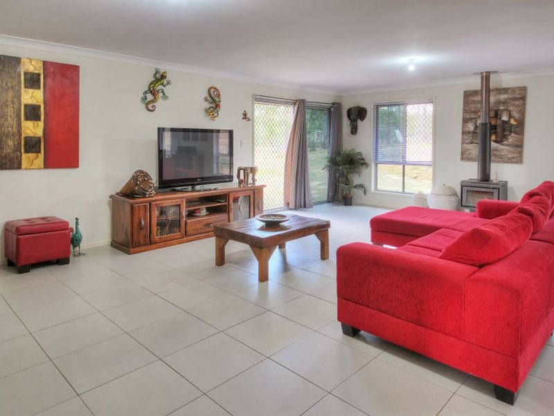 Photo - 12 Moorhen Court, New Beith QLD 4124 - Image 7