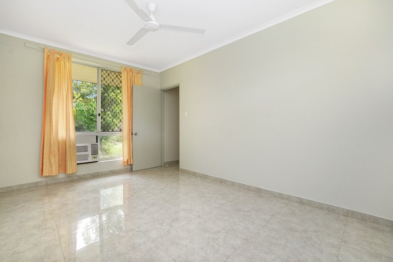 Photo - 12 Moreton Place, Karama NT 0812 - Image 5