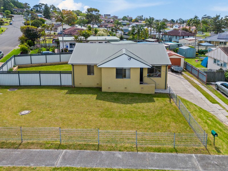 12 Morgan Avenue, Mount Warrigal NSW 2528