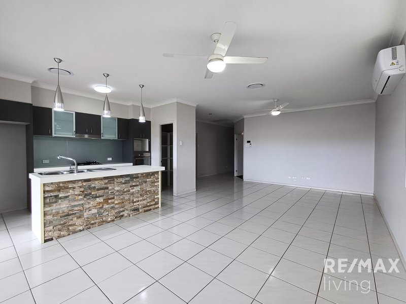 Photo - 12 Morgan Street, North Lakes QLD 4509 - Image 2