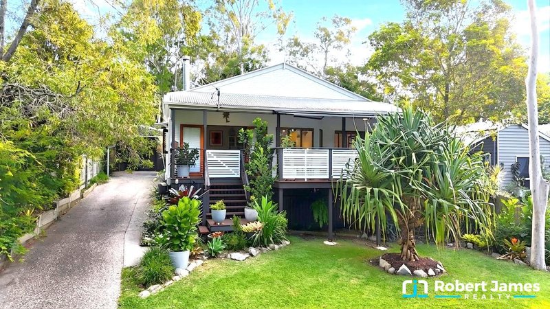 Photo - 12 Morning Glory Drive, Cooroibah QLD 4565 - Image 1