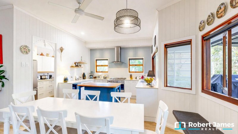 Photo - 12 Morning Glory Drive, Cooroibah QLD 4565 - Image 7