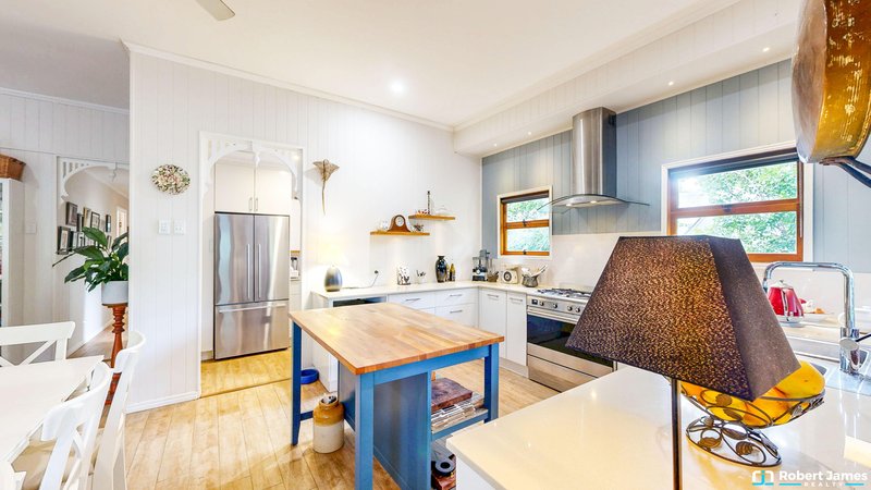 Photo - 12 Morning Glory Drive, Cooroibah QLD 4565 - Image 8