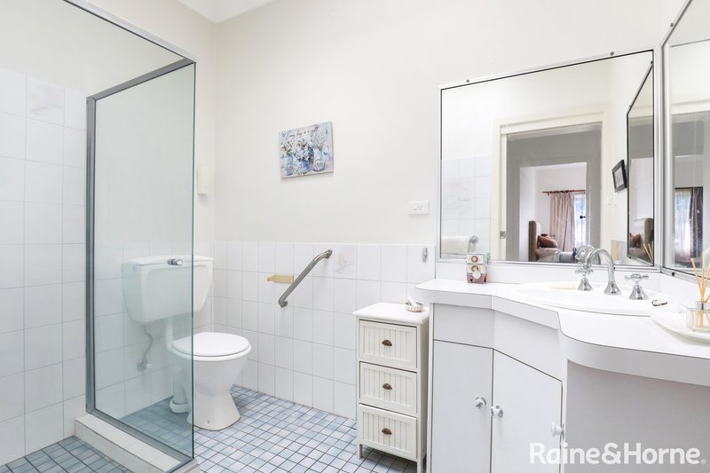 Photo - 12 Mount Street, Mount Saint Thomas NSW 2500 - Image 7