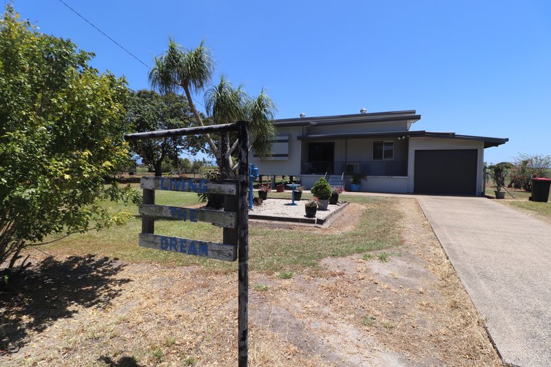 Photo - 12 Mudies Road, Victoria Plantation QLD 4850 - Image 23