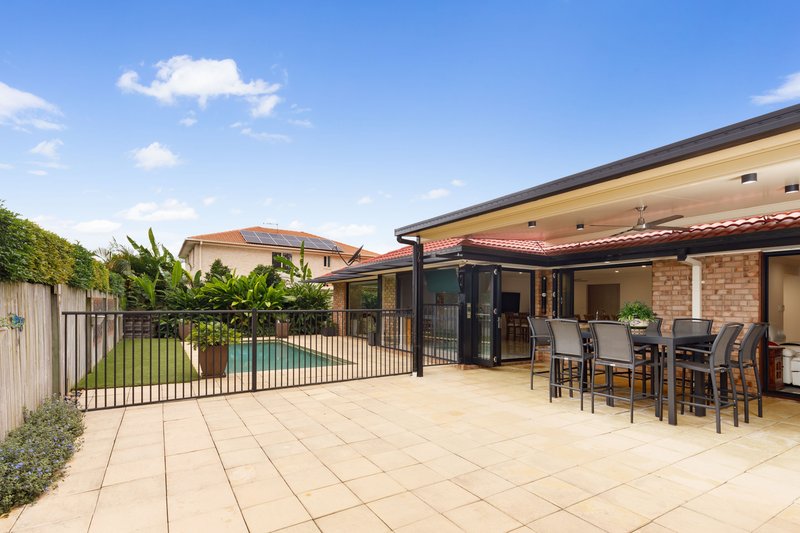 Photo - 12 Muirfield Crescent, Oxley QLD 4075 - Image 6