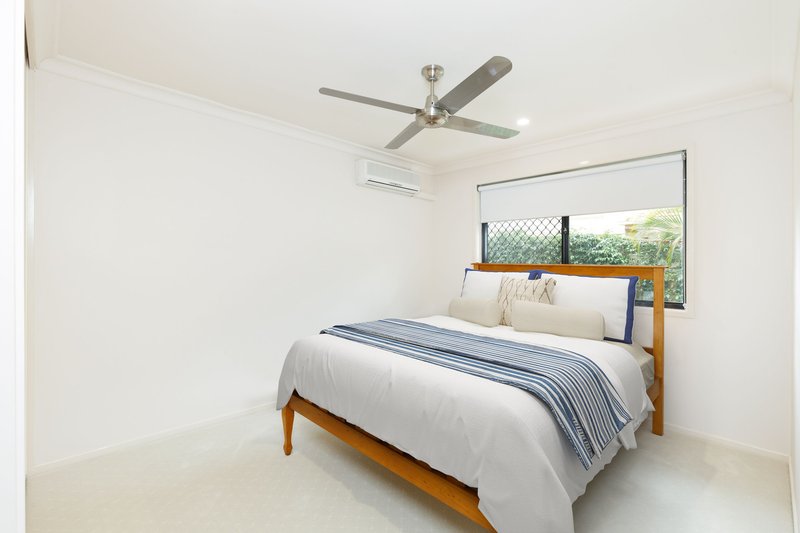 Photo - 12 Muirfield Crescent, Oxley QLD 4075 - Image 12