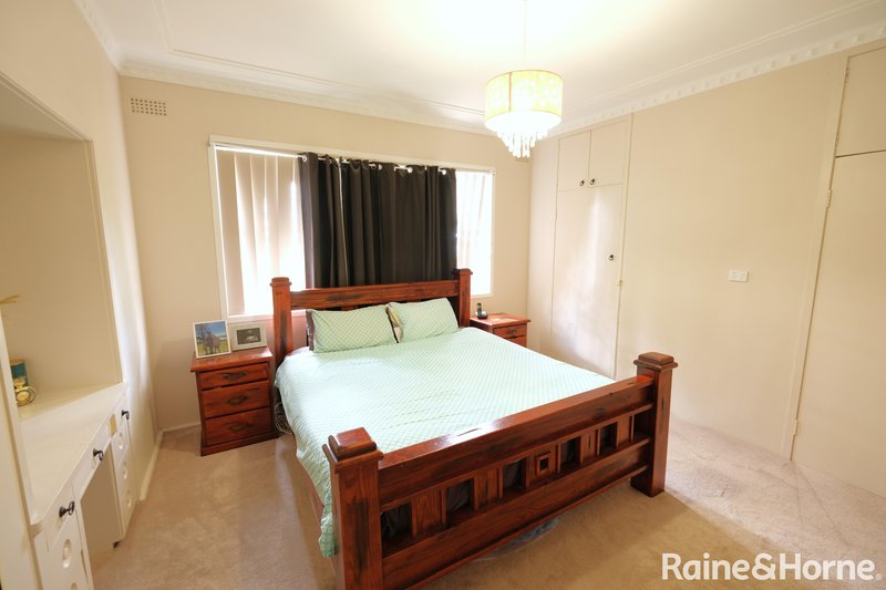 Photo - 12 Mulligan Street, Inverell NSW 2360 - Image 7