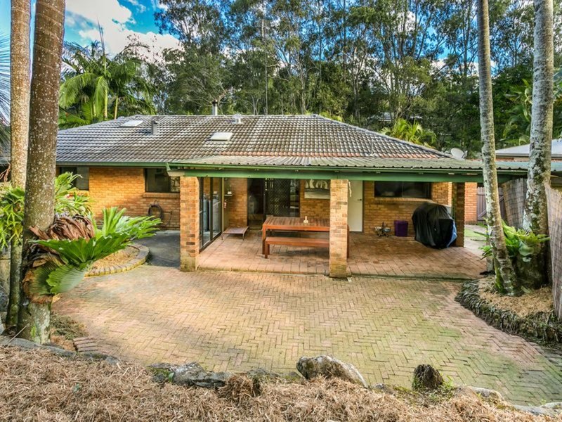 Photo - 12 Mundurra Avenue, Ocean Shores NSW 2483 - Image 3