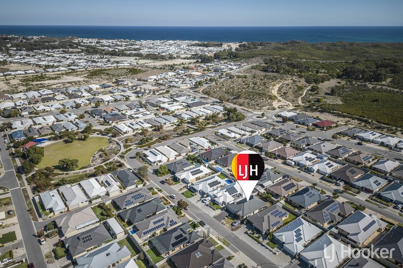 12 Munert Street, Yanchep WA 6035