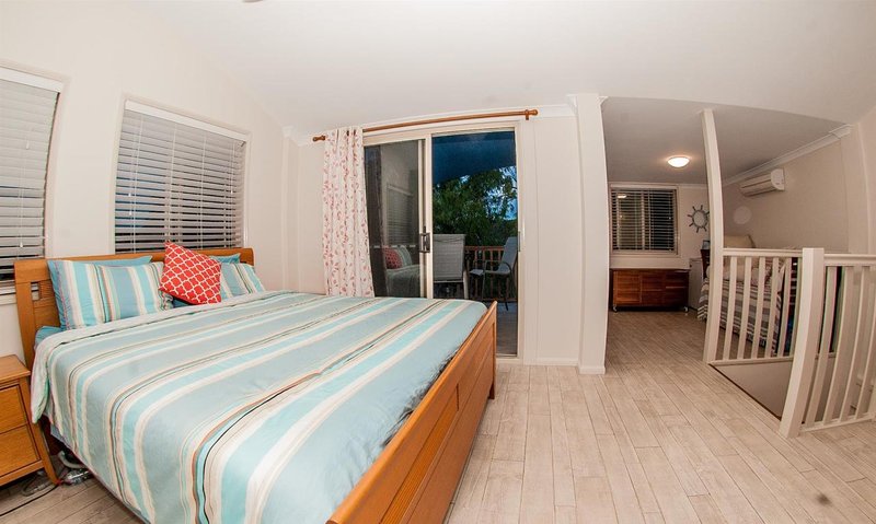 Photo - 12 Murex Street, Dingo Beach QLD 4800 - Image 4