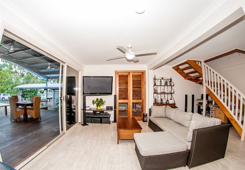 Photo - 12 Murex Street, Dingo Beach QLD 4800 - Image 10