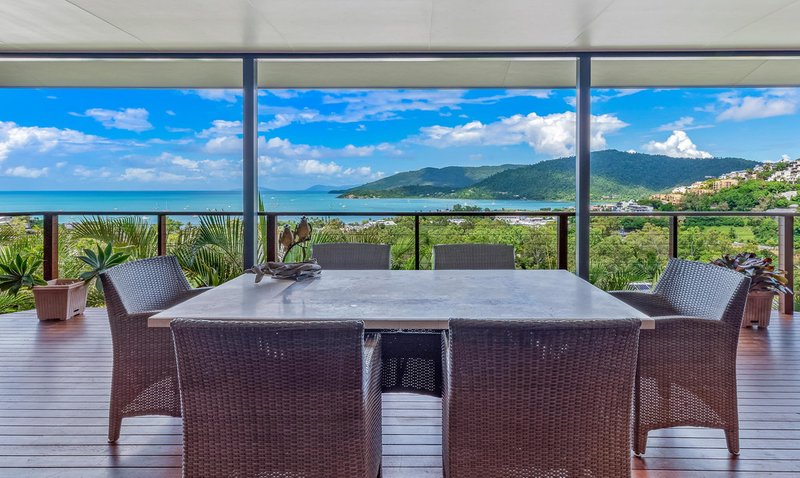 Photo - 12 Nara Avenue, Airlie Beach QLD 4802 - Image 2