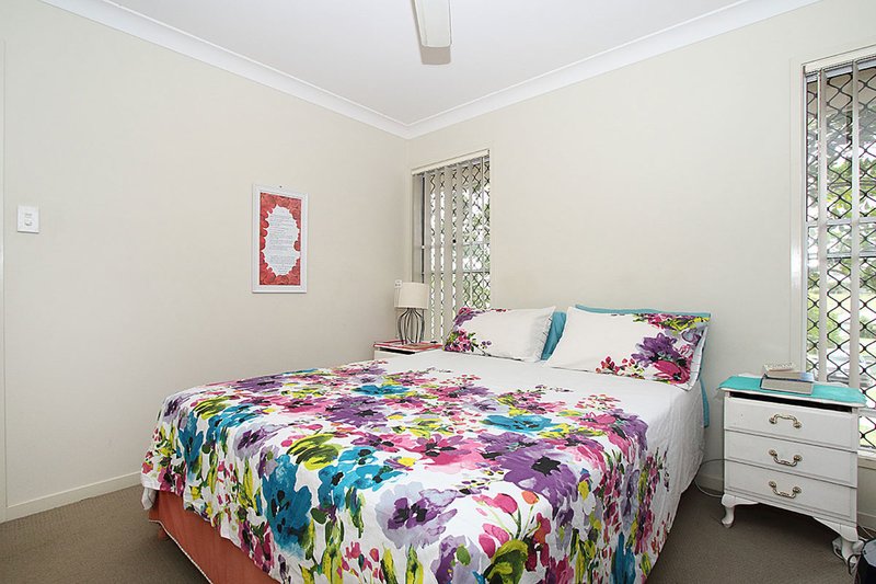 Photo - 12 Nathan Close, Redbank Plains QLD 4301 - Image 5