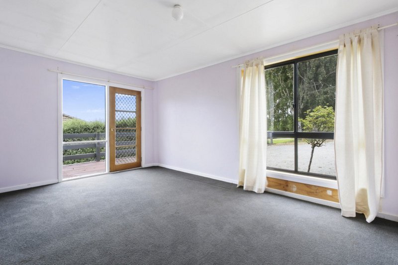 Photo - 12 Neals Road, Metung VIC 3904 - Image 9