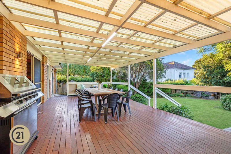 Photo - 12 New Farm Road, West Pennant Hills NSW 2125 - Image 7
