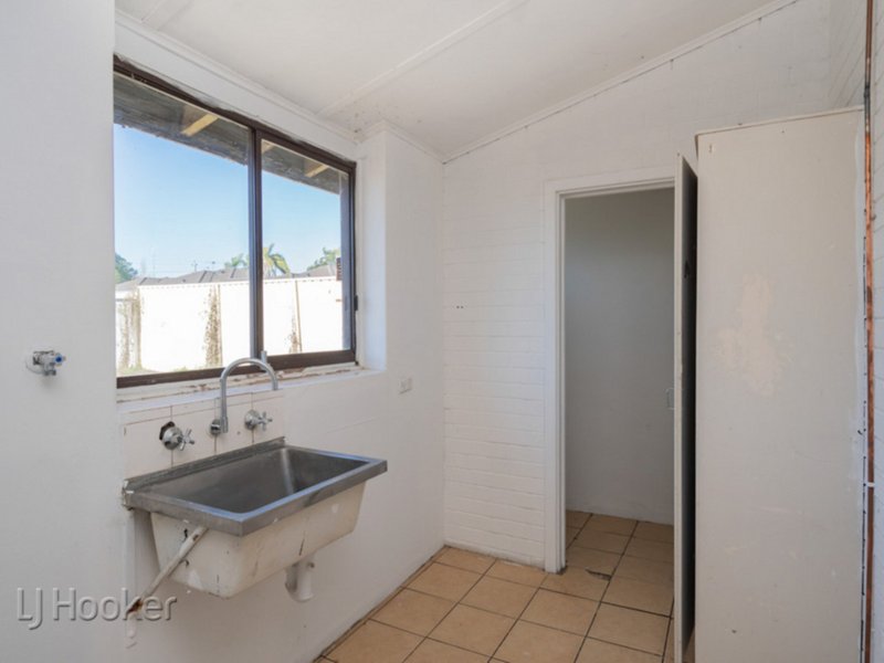 Photo - 12 Newick Street, Balga WA 6061 - Image 15