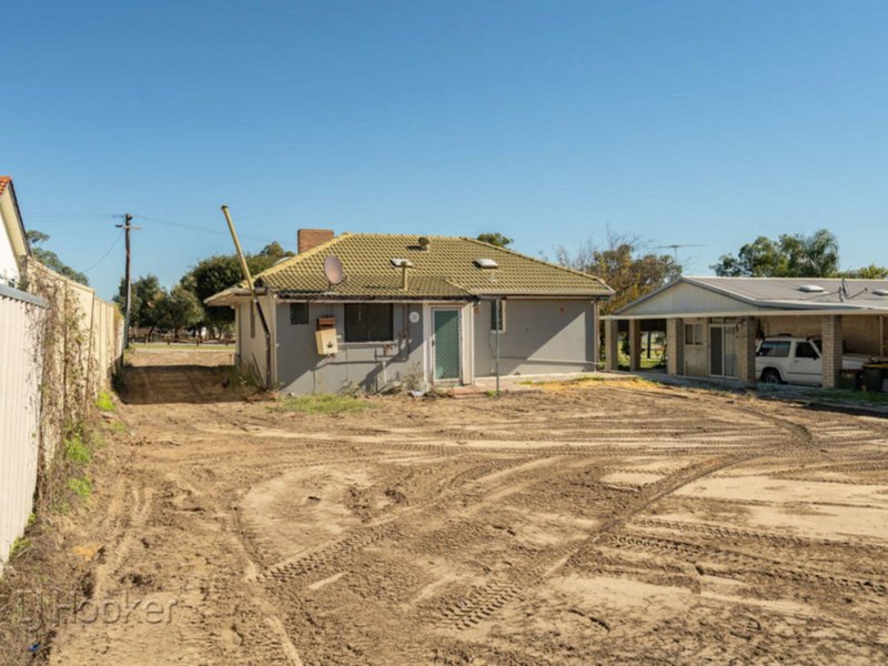 Photo - 12 Newick Street, Balga WA 6061 - Image 20