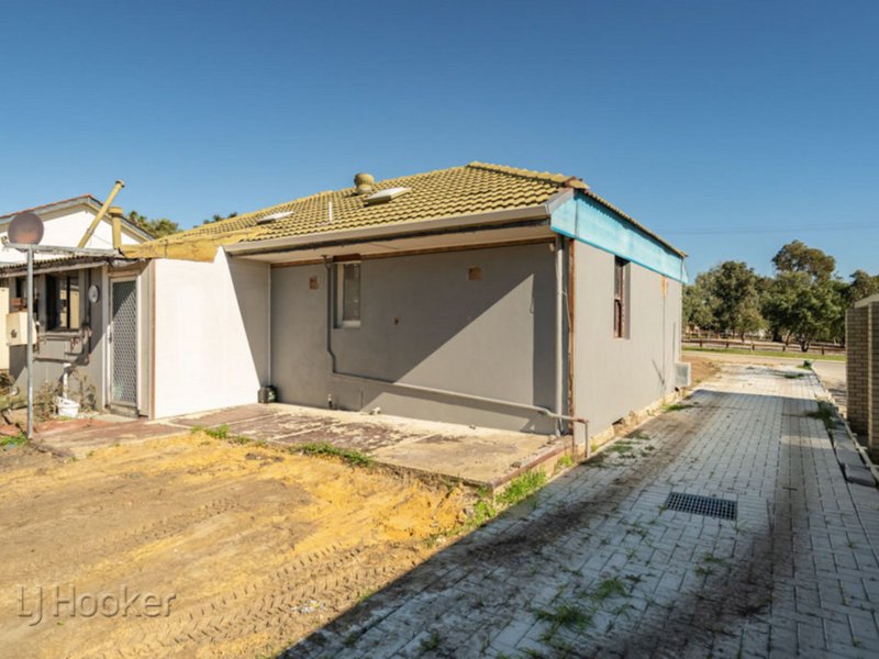 Photo - 12 Newick Street, Balga WA 6061 - Image 21