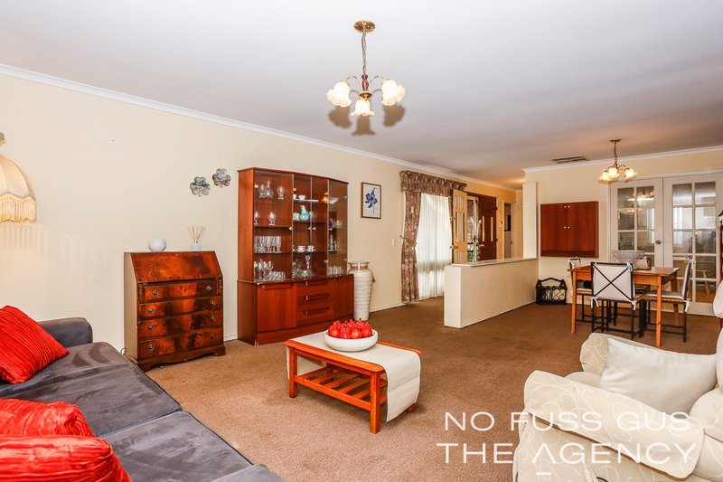 Photo - 12 Newington Place, Kingsley WA 6026 - Image 2