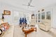 Photo - 12 Ngairi Close, Eight Mile Plains QLD 4113 - Image 9