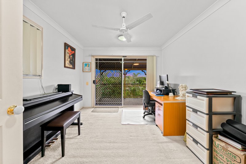Photo - 12 Ngairi Close, Eight Mile Plains QLD 4113 - Image 10