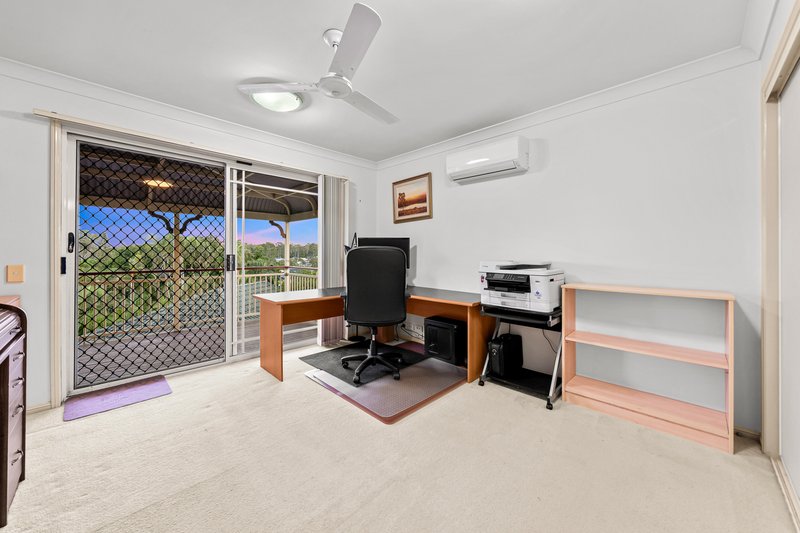 Photo - 12 Ngairi Close, Eight Mile Plains QLD 4113 - Image 13