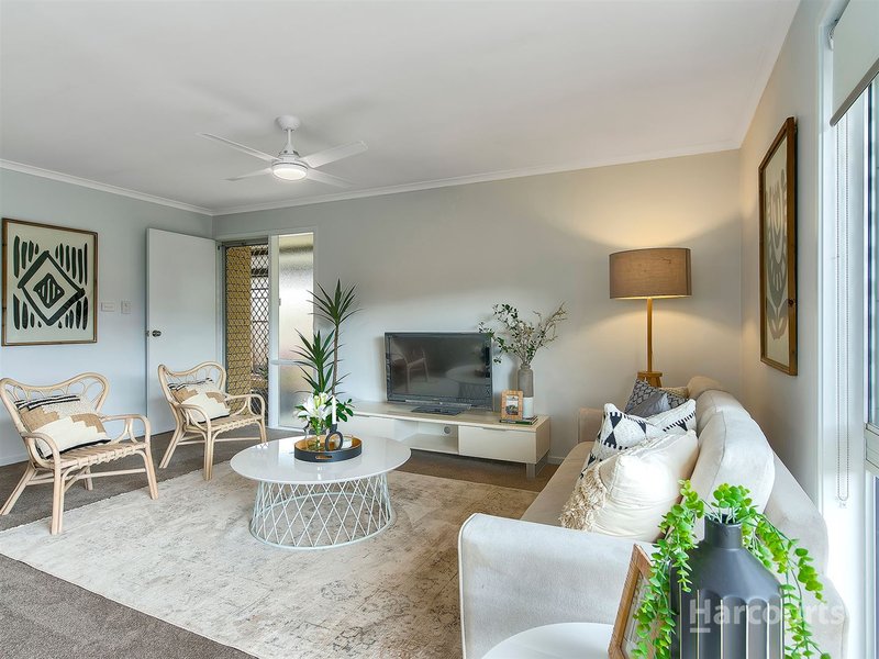 Photo - 12 Nilkerie Street, Carseldine QLD 4034 - Image 5