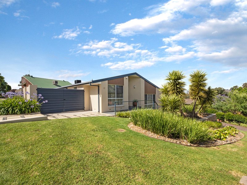 Photo - 12 Nordsvan Drive, Wodonga VIC 3690 - Image 22