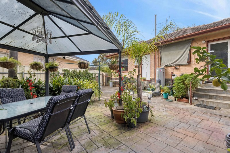 Photo - 12 Norfolk Avenue, Valley View SA 5093 - Image 13