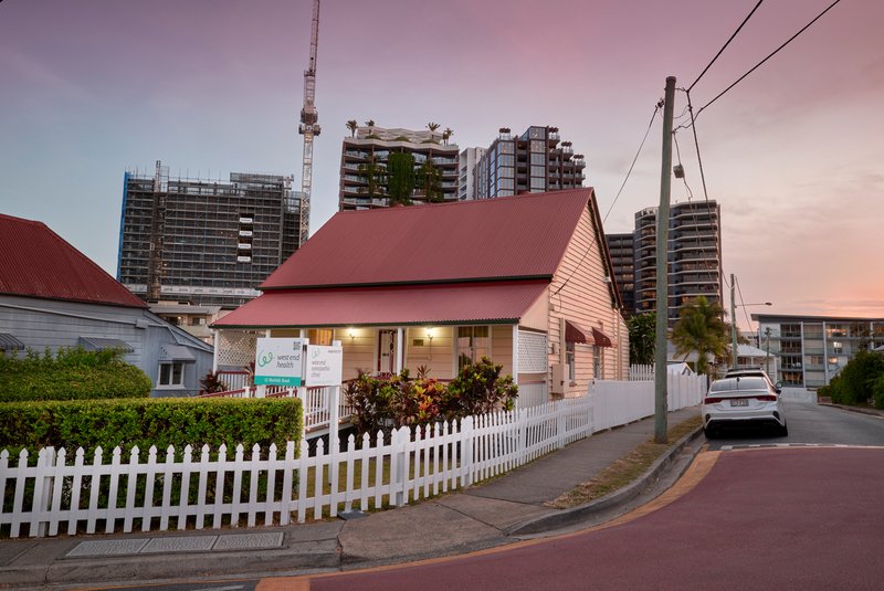 Photo - 12 Norfolk Road, South Brisbane QLD 4101 - Image 2