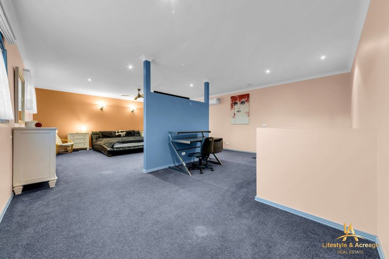 Photo - 12 Nottingham Court, Drouin VIC 3818 - Image 12